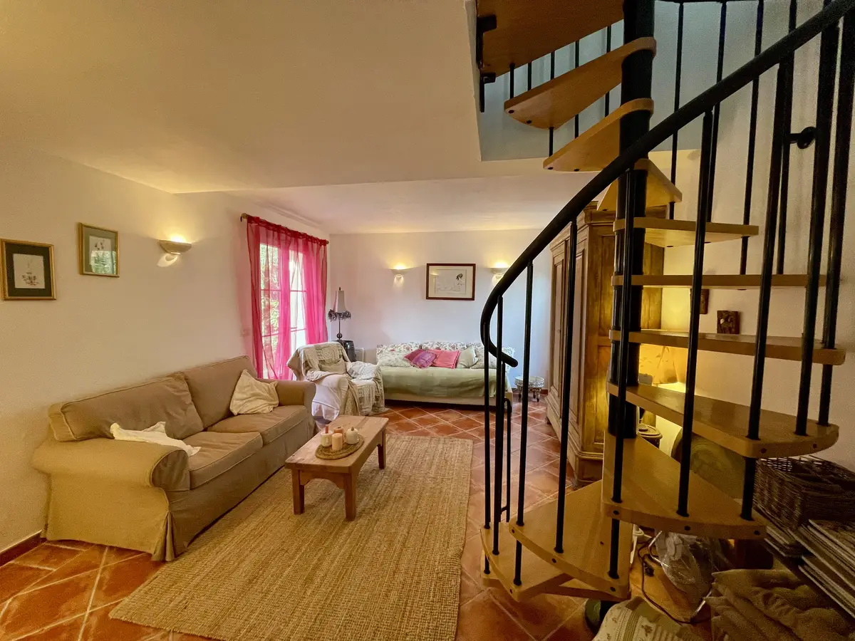 Salon du Gîte à L'Amandari - Provence Holidays