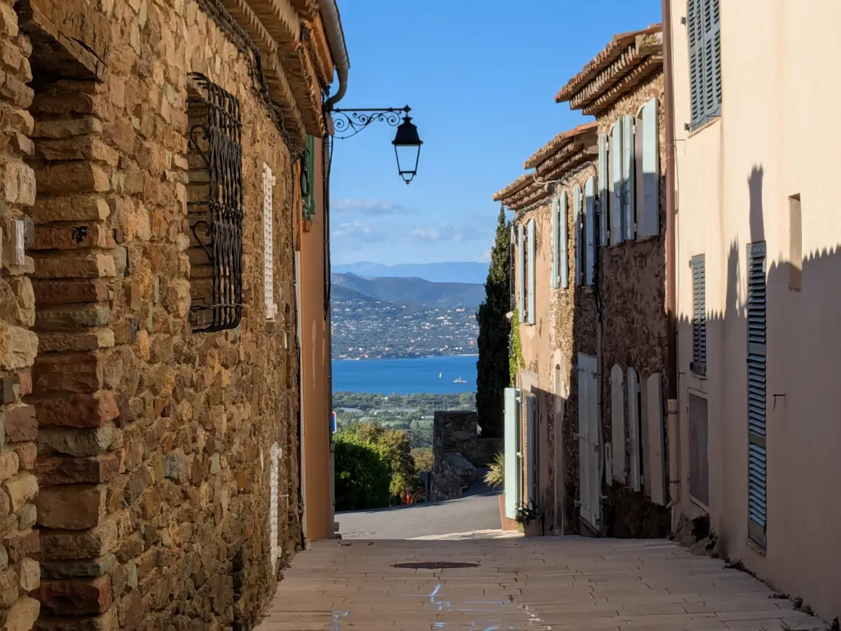 Gassin, village perché du Golfe de Saint-Tropez