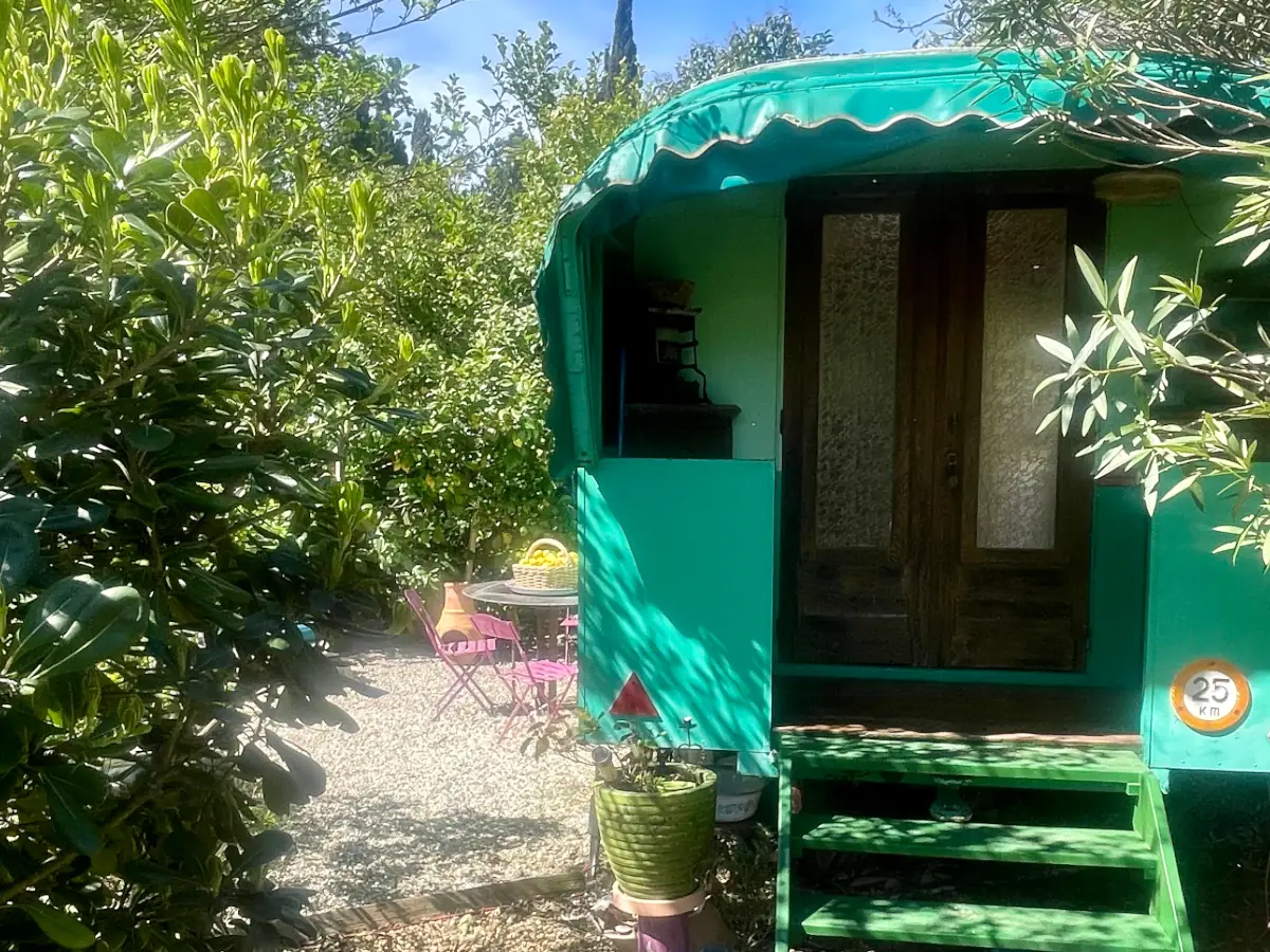 Roulotte foraine hébergement pour les vacances